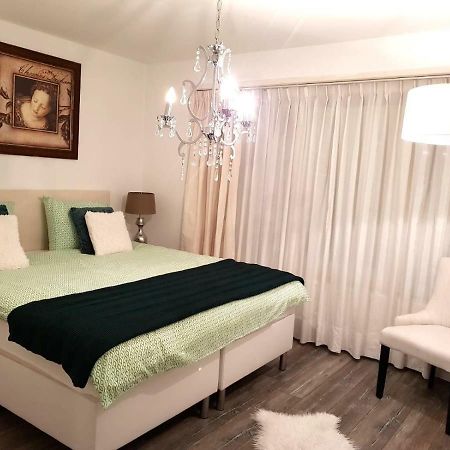 Beijerse Inn Nieuw-Beijerland Kültér fotó